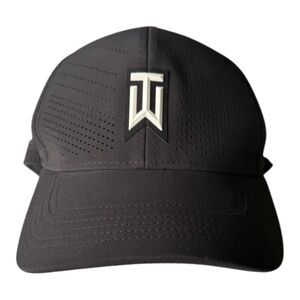 Nike TW Tiger Woods Aerobill Heritage86 Golf Hat